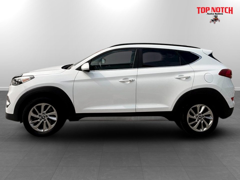 2017 Hyundai TUCSON Luxury, keyless entry, Cruise control, Bluetooth in COLDBROOK, Nova Scotia - 21 - w1024h768px