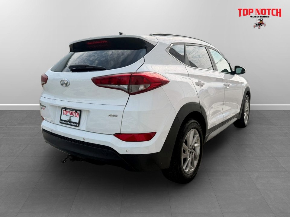 2017 Hyundai TUCSON Luxury, keyless entry, Cruise control, Bluetooth in COLDBROOK, Nova Scotia - 4 - w1024h768px