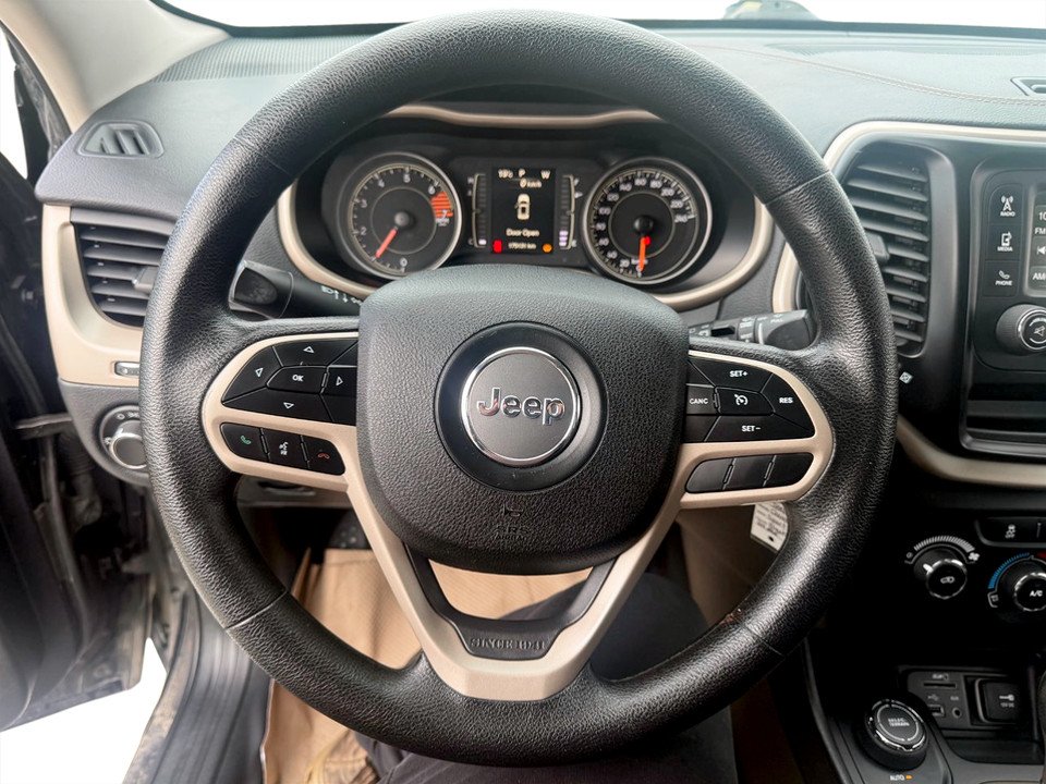 Jeep CHEROKEE Sport 2017 à COLDBROOK, Nouvelle-Écosse - 10 - w1024h768px