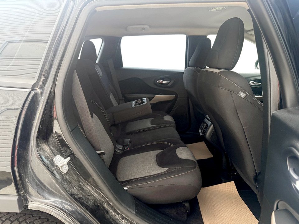 Jeep CHEROKEE Sport 2017 à COLDBROOK, Nouvelle-Écosse - 17 - w1024h768px