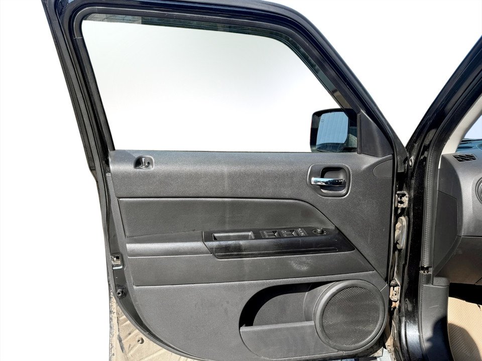2010 Jeep PATRIOT North, Keyless entry, MP3, Cruise control in COLDBROOK, Nova Scotia - 7 - w1024h768px