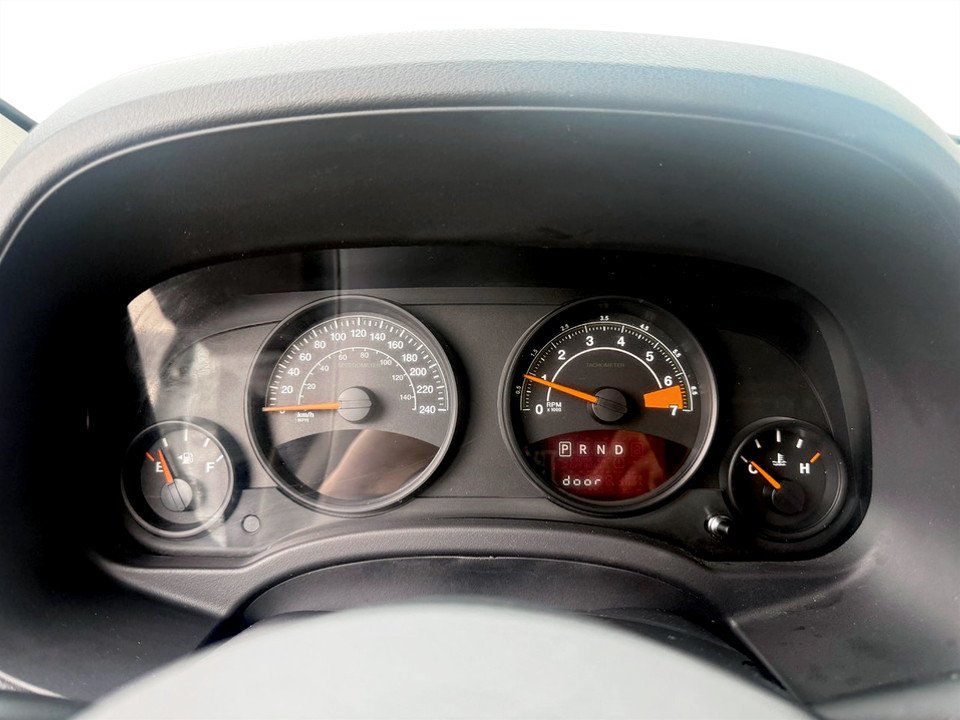 2015 Jeep PATRIOT High Altitude, Keyless entry, MP3, Cruise control in Kentville, Nova Scotia - 10 - w1024h768px