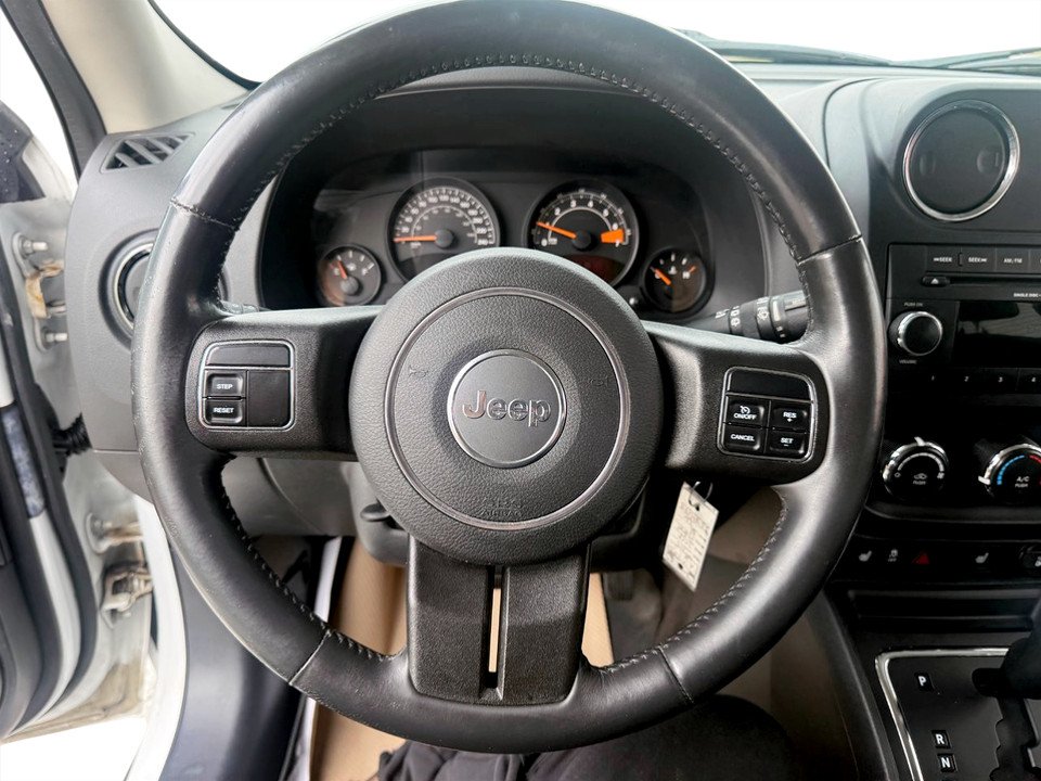 2015 Jeep PATRIOT High Altitude, Keyless entry, MP3, Cruise control in Kentville, Nova Scotia - 9 - w1024h768px