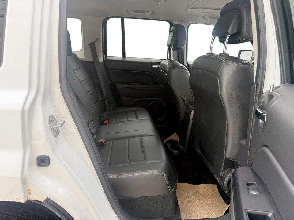 2015 Jeep PATRIOT High Altitude, Keyless entry, MP3, Cruise control in Kentville, Nova Scotia - 16 - w1024h768px
