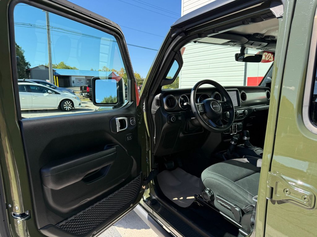 Jeep Wrangler Willys | Rugged AWD 4x4 | A/C & Rear Camera 2023 à COLDBROOK, Nouvelle-Écosse - 7 - w1024h768px