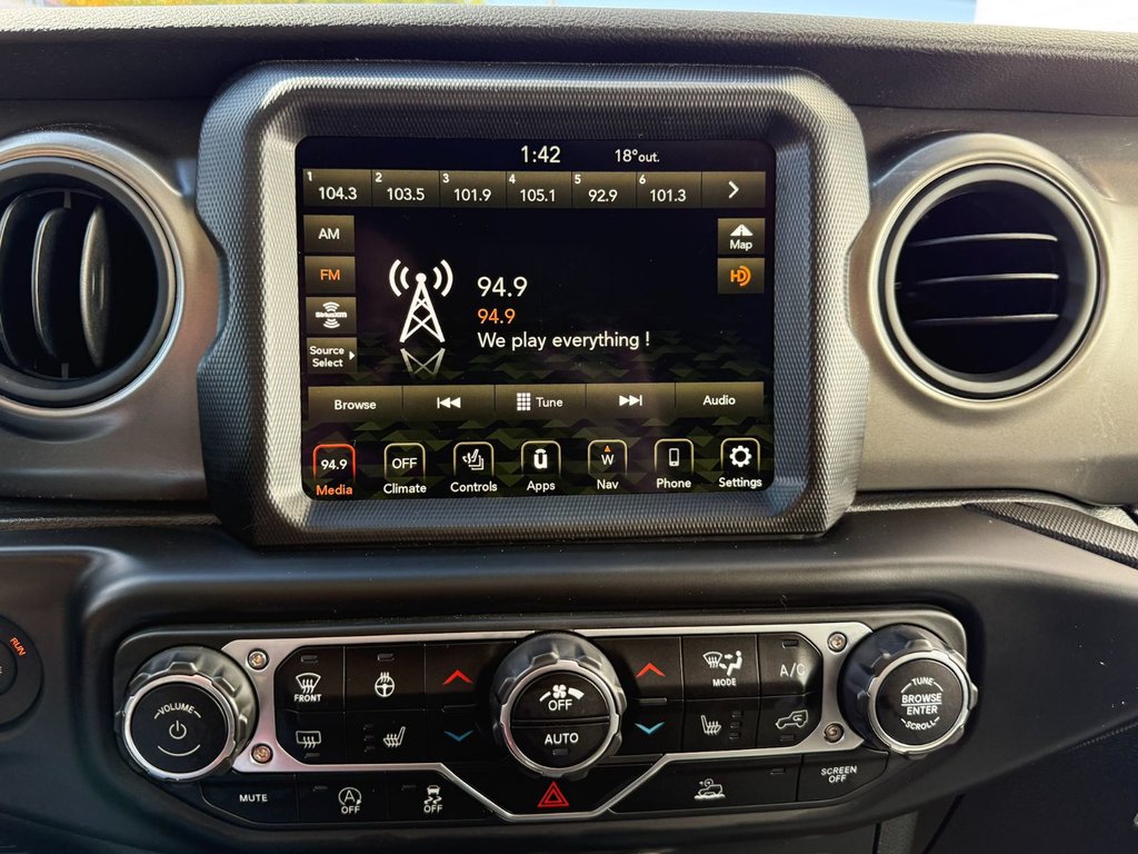 Jeep Wrangler Willys | Rugged AWD 4x4 | A/C & Rear Camera 2023 à COLDBROOK, Nouvelle-Écosse - 15 - w1024h768px