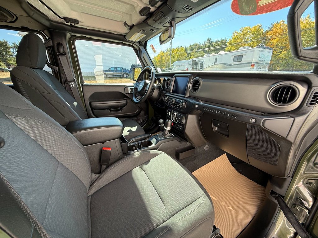 Jeep Wrangler Willys | Rugged AWD 4x4 | A/C & Rear Camera 2023 à COLDBROOK, Nouvelle-Écosse - 24 - w1024h768px