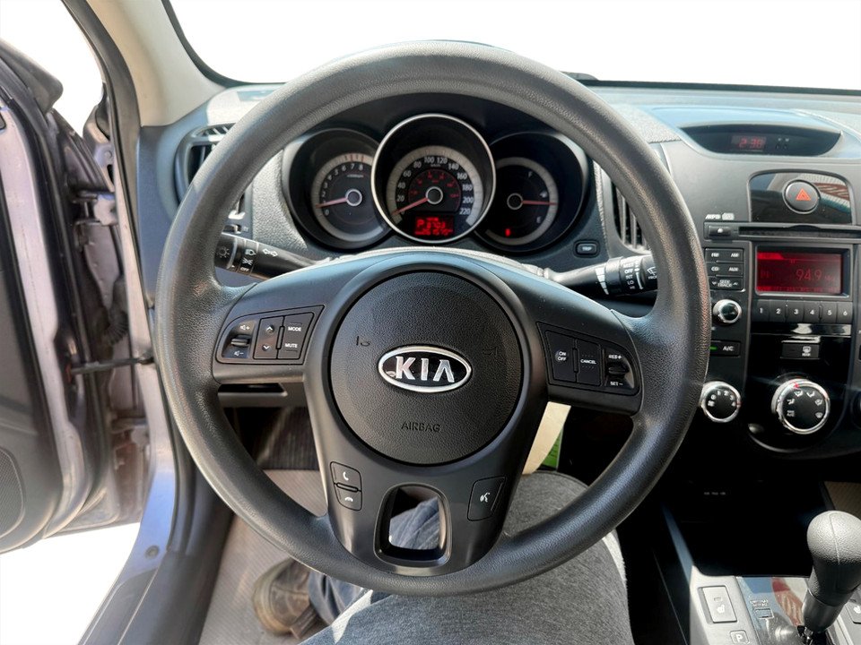 Kia FORTE EX, Keyless entry, MP3, Cruise control 2010 à COLDBROOK, Nouvelle-Écosse - 10 - w1024h768px