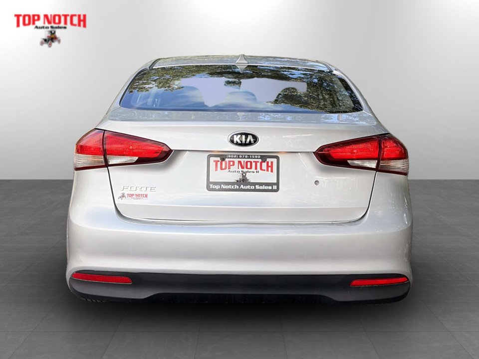 2017 Kia FORTE LX , keyless entry, Cruise control, Bluetooth in COLDBROOK, Nova Scotia - 5 - w1024h768px