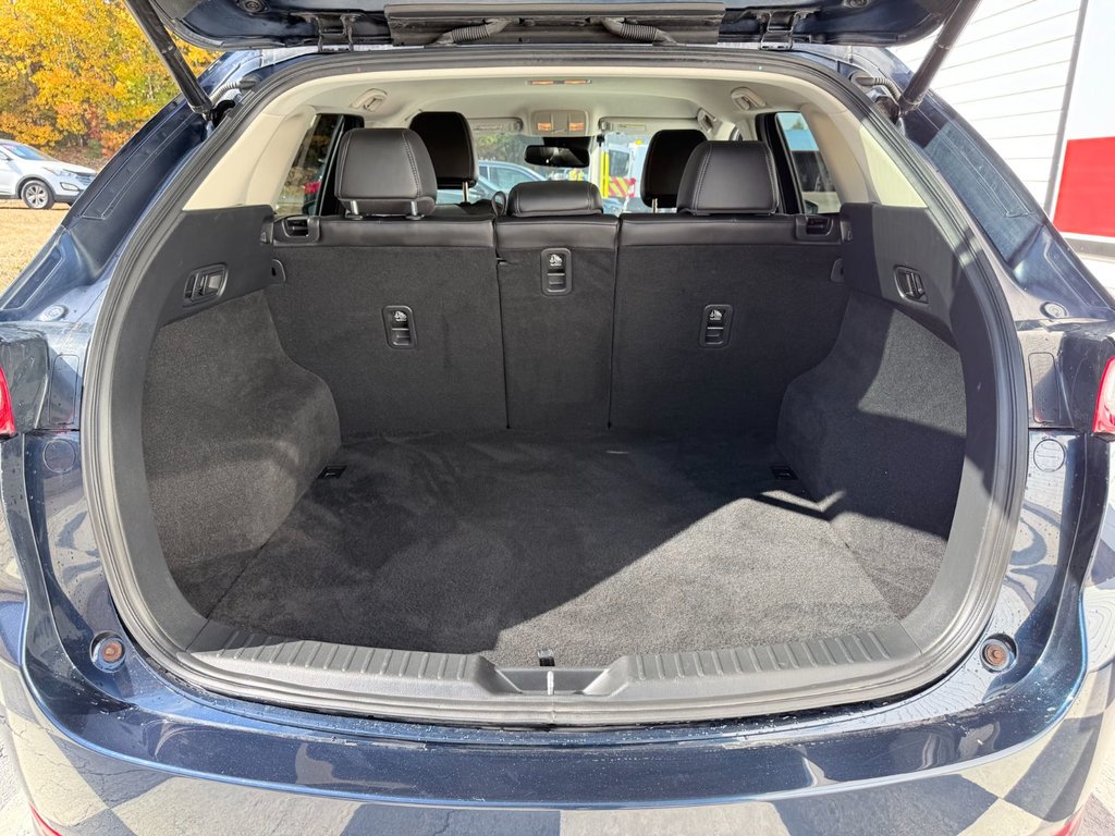 2018 Mazda CX-5 GS | Bluetooth Hands-Free, CarPlay, Power Seats in COLDBROOK, Nova Scotia - 22 - w1024h768px