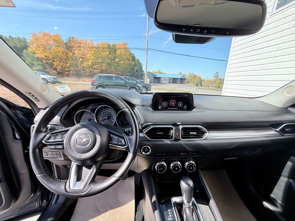 2018 Mazda CX-5 GS | Bluetooth Hands-Free, CarPlay, Power Seats in COLDBROOK, Nova Scotia - 10 - w1024h768px