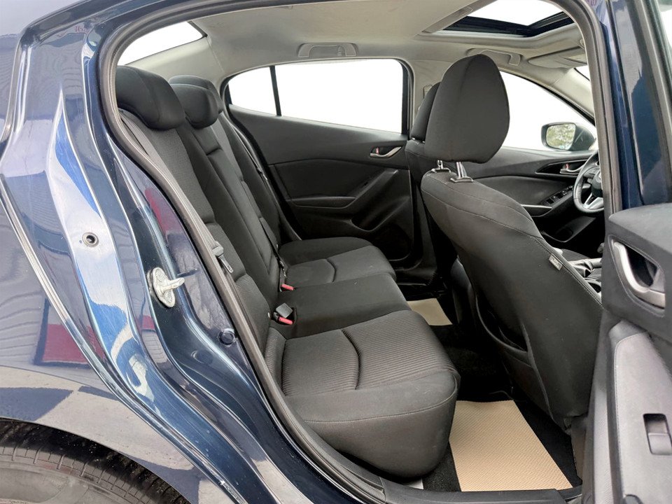 2014 Mazda MAZDA3 Touring, keyless entry, backup camera, Bluetooth in COLDBROOK, Nova Scotia - 18 - w1024h768px