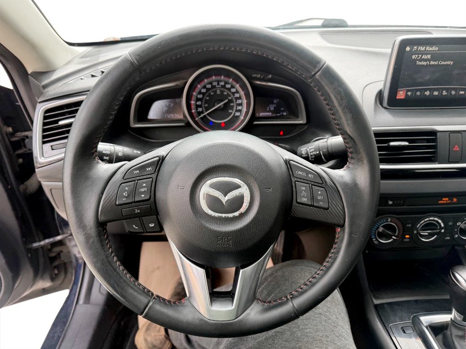 2014 Mazda MAZDA3 Touring, keyless entry, backup camera, Bluetooth in COLDBROOK, Nova Scotia - 10 - w1024h768px