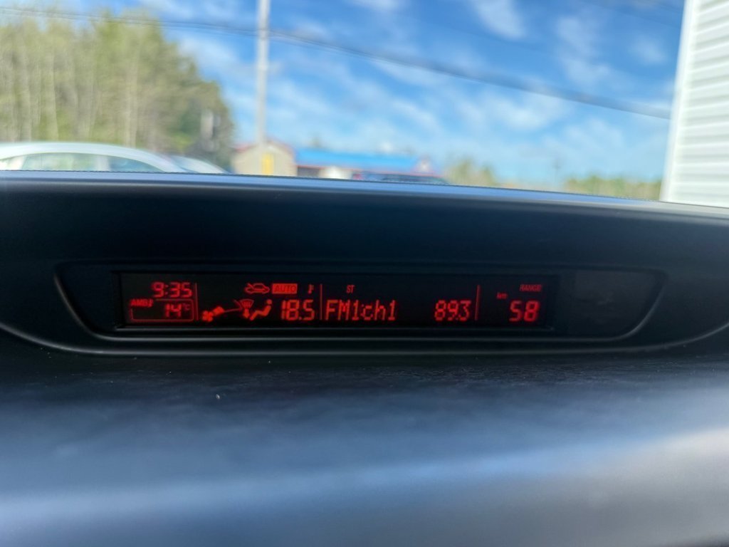 2016 Mazda MAZDA5 GS, keyless entry, backup camera, Bluetooth in COLDBROOK, Nova Scotia - 13 - w1024h768px