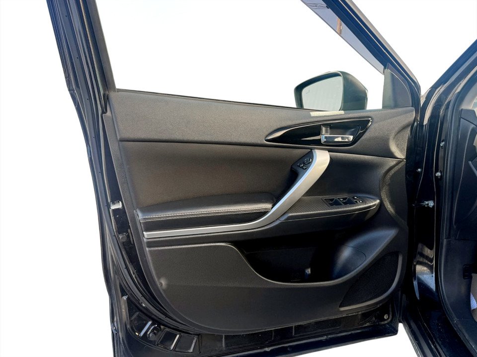 2019 Mitsubishi ECLIPSE CROSS SE, keyless entry, Cruise control, Bluetooth in COLDBROOK, Nova Scotia - 7 - w1024h768px