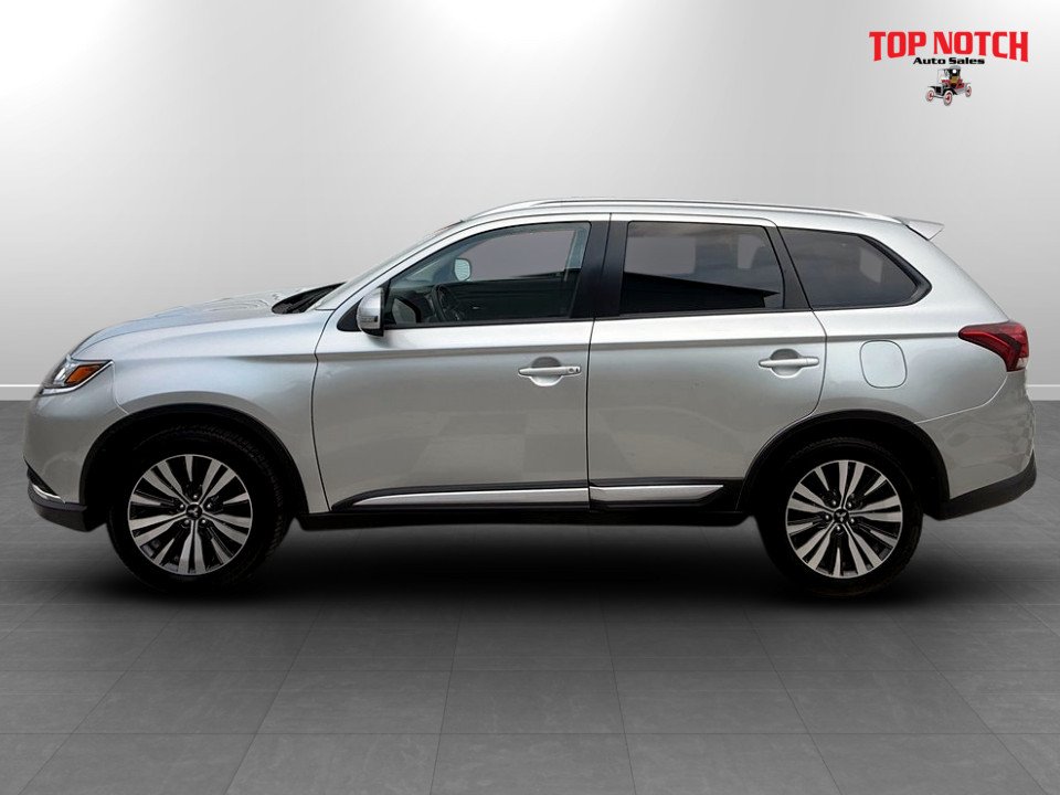 2020 Mitsubishi OUTLANDER ES, keyless entry, backup camera, Bluetooth in COLDBROOK, Nova Scotia - 22 - w1024h768px