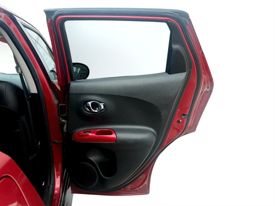 2013 Nissan JUKE S, keyless entry, MANUAL 6SPEED, Bluetooth in Kentville, Nova Scotia - 18 - w1024h768px