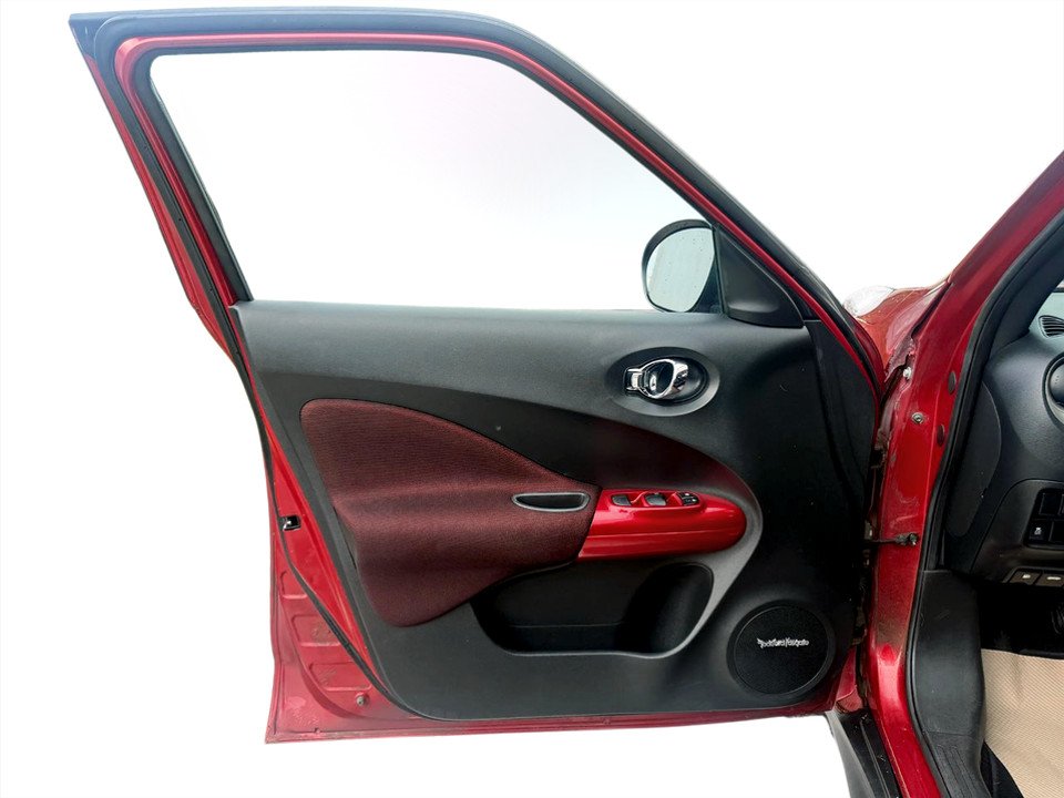 2013 Nissan JUKE S, keyless entry, MANUAL 6SPEED, Bluetooth in Kentville, Nova Scotia - 7 - w1024h768px