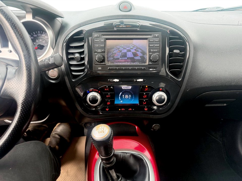 2013 Nissan JUKE S, keyless entry, MANUAL 6SPEED, Bluetooth in Kentville, Nova Scotia - 12 - w1024h768px