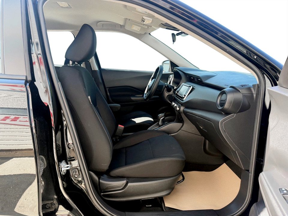 2024 Nissan KICKS S Sport, keyless entry, Cruise control, Bluetooth in COLDBROOK, Nova Scotia - 19 - w1024h768px