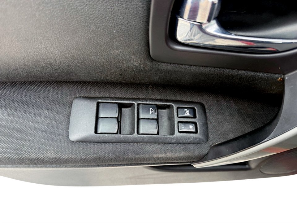 2010 Nissan ROGUE S/SL/KROM Sport, keyless entry, Cruise control, Bluetooth in COLDBROOK, Nova Scotia - 8 - w1024h768px