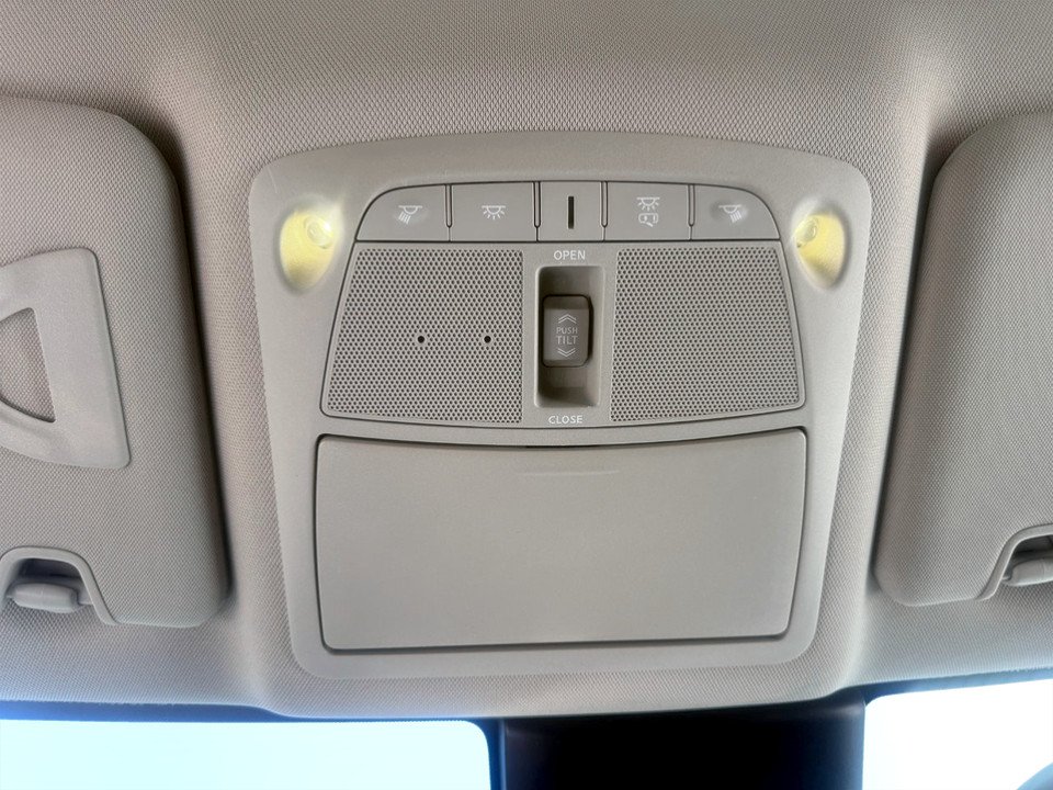 2019 Nissan ROGUE SV, keyless entry, Remote Start, Bluetooth in COLDBROOK, Nova Scotia - 13 - w1024h768px