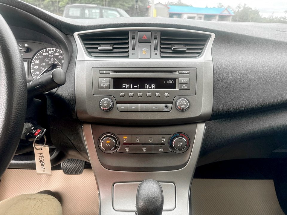 2014 Nissan SENTRA S, Keyless entry, MP3, Cruise control in COLDBROOK, Nova Scotia - 12 - w1024h768px