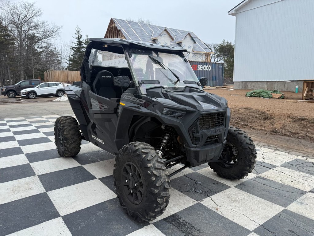 Polaris RZR XP 1000 BLACK 2022 à Kentville, Nouvelle-Écosse - 3 - w1024h768px