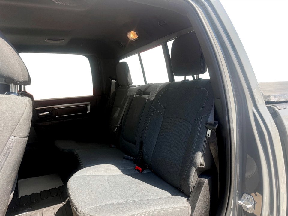 2022 Ram 1500 CLASSIC Warlock, keyless entry, backup camera, Bluetooth in COLDBROOK, Nova Scotia - 14 - w1024h768px