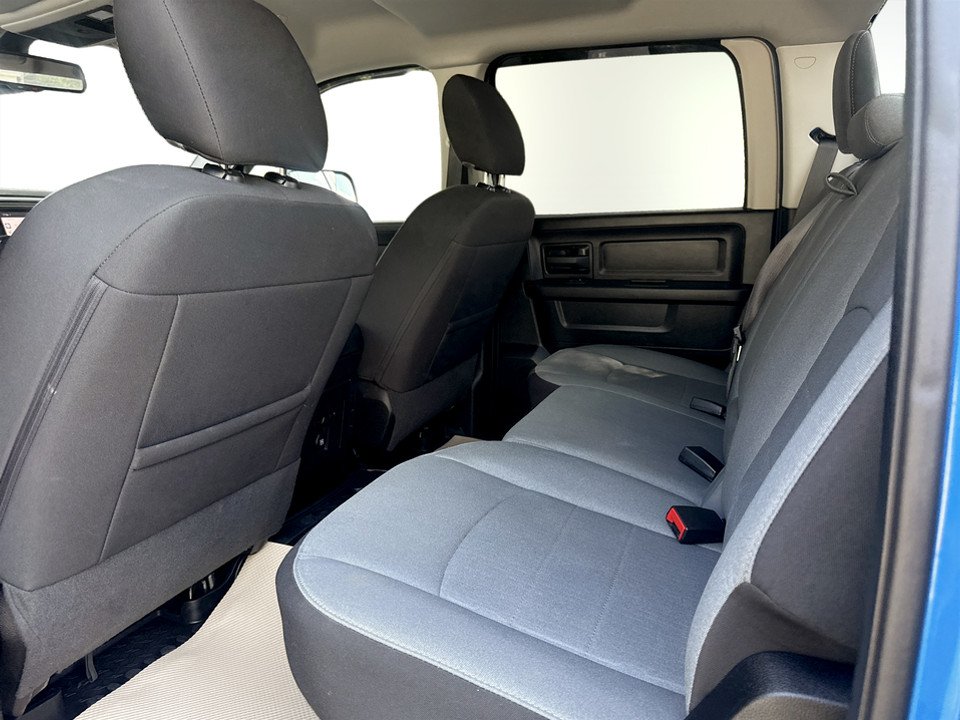 2023 Ram 1500 CLASSIC Express, keyless entry, Remote Start, Bluetooth in COLDBROOK, Nova Scotia - 12 - w1024h768px