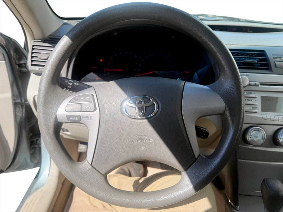 Toyota CAMRY/SE/LE/XLE LE, keyless entry, Cruise control, MP3 2010 à COLDBROOK, Nouvelle-Écosse - 10 - w1024h768px