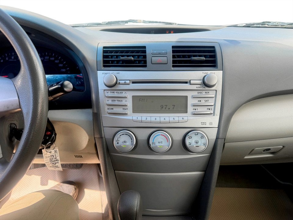 Toyota CAMRY/SE/LE/XLE LE, keyless entry, Cruise control, MP3 2010 à COLDBROOK, Nouvelle-Écosse - 12 - w1024h768px