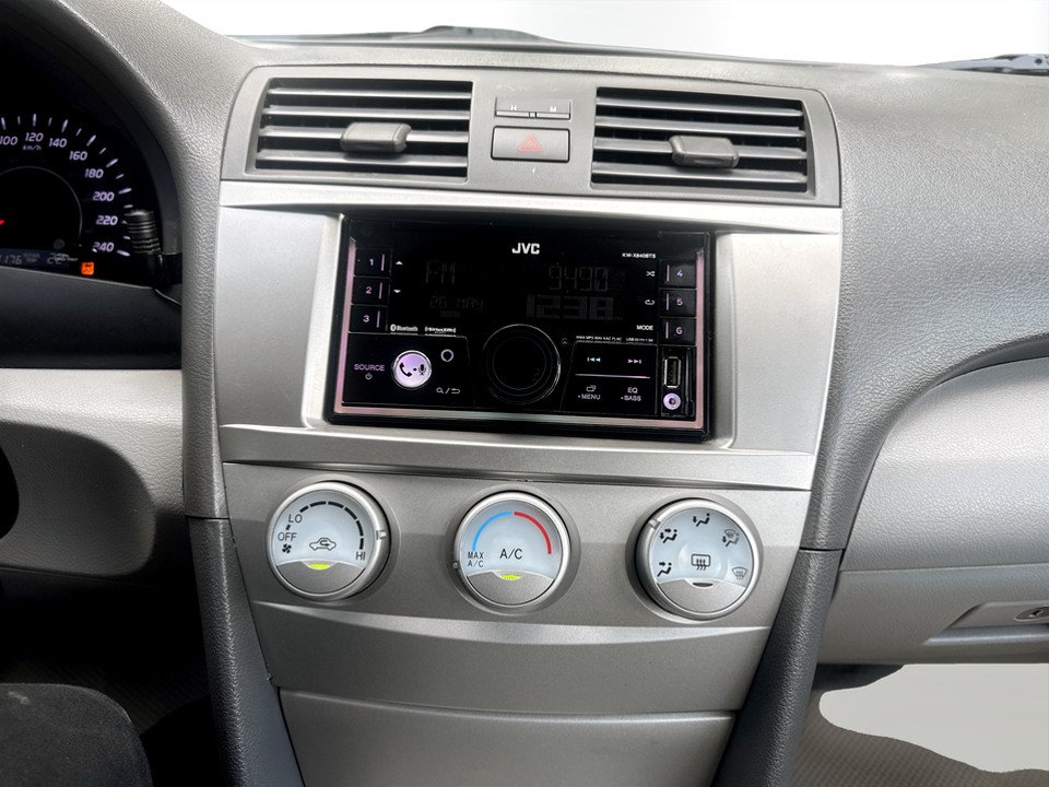 2010 Toyota CAMRY/SE/LE/XLE LE, Keyless entry, MP3, Cruise control in COLDBROOK, Nova Scotia - 9 - w1024h768px