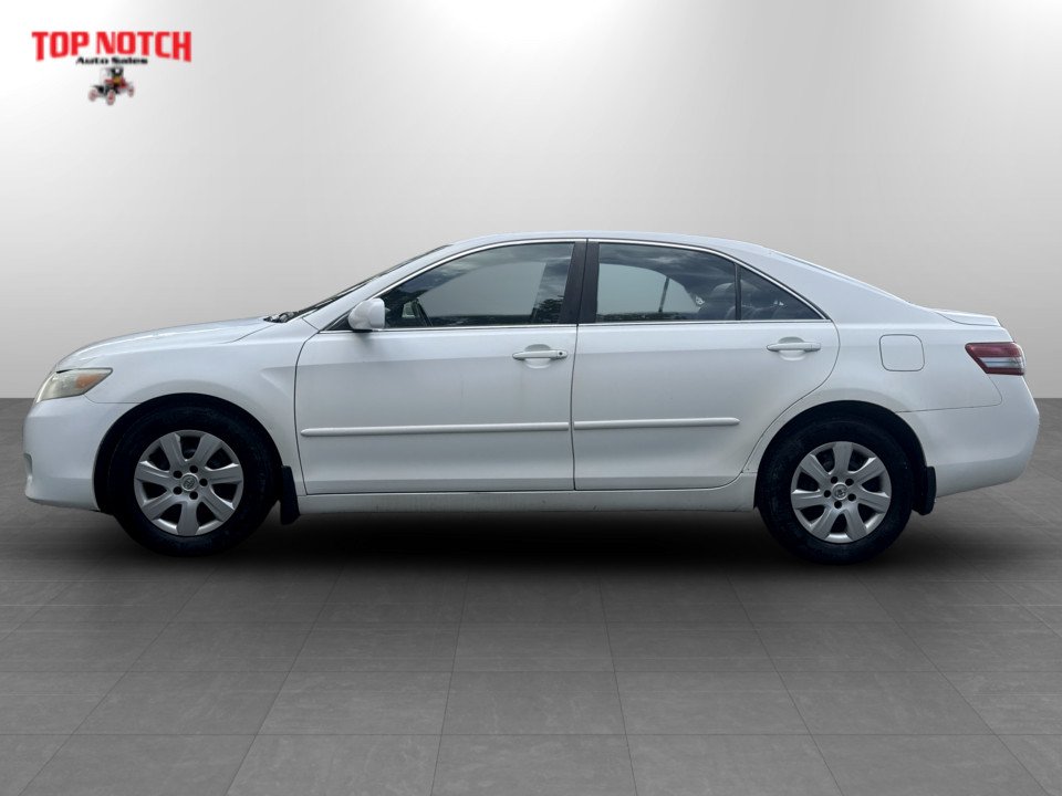2010 Toyota CAMRY/SE/LE/XLE LE, Keyless entry, MP3, Cruise control in COLDBROOK, Nova Scotia - 2 - w1024h768px