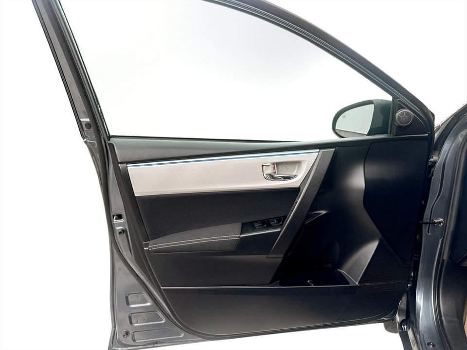 2014 Toyota COROLLA LE, keyless entry, Cruise control, Bluetooth in COLDBROOK, Nova Scotia - 7 - w1024h768px