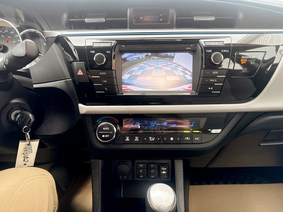 2014 Toyota COROLLA LE, keyless entry, Cruise control, Bluetooth in COLDBROOK, Nova Scotia - 12 - w1024h768px