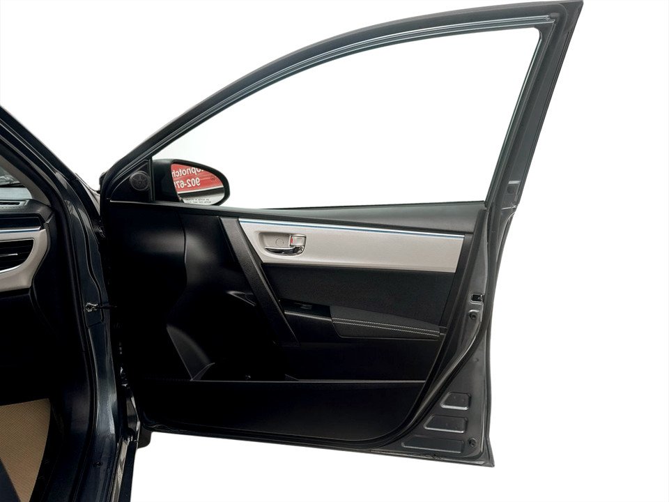 2014 Toyota COROLLA LE, keyless entry, Cruise control, Bluetooth in COLDBROOK, Nova Scotia - 18 - w1024h768px