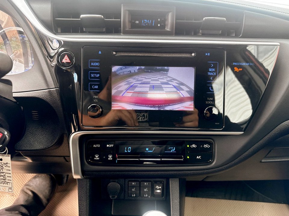 2019 Toyota COROLLA LE, keyless entry, Cruise control, Bluetooth in COLDBROOK, Nova Scotia - 12 - w1024h768px