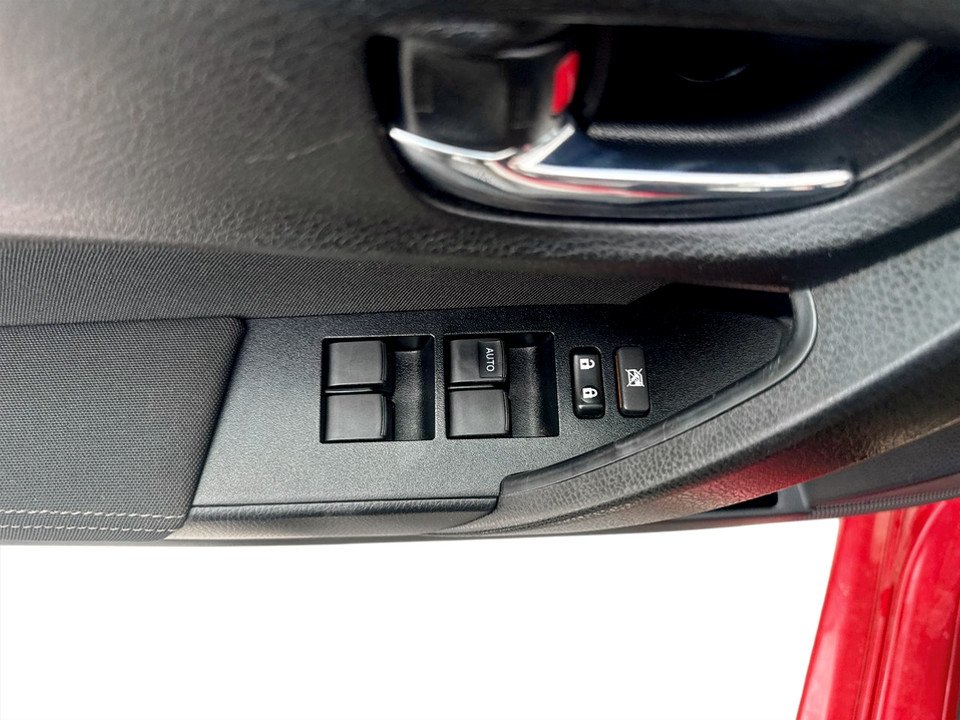 2019 Toyota COROLLA LE, keyless entry, Cruise control, Bluetooth in COLDBROOK, Nova Scotia - 8 - w1024h768px