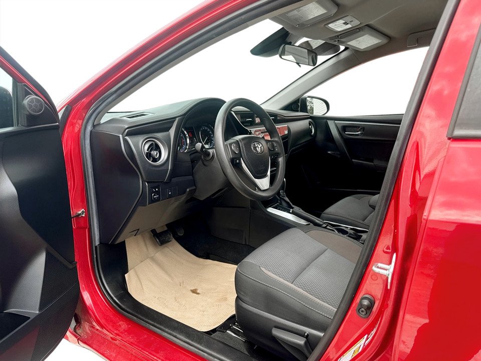 2019 Toyota COROLLA LE, keyless entry, Cruise control, Bluetooth in COLDBROOK, Nova Scotia - 9 - w1024h768px