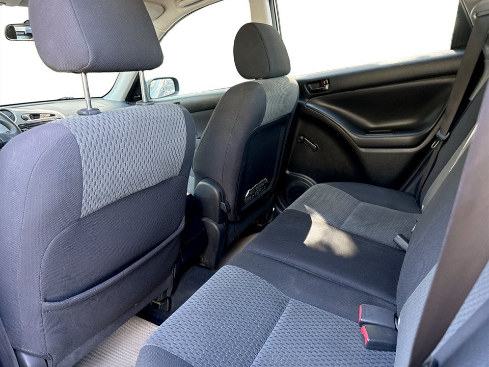 2005 Toyota MATRIX XR, Keyless entry, MP3, Cruise control in COLDBROOK, Nova Scotia - 12 - w1024h768px