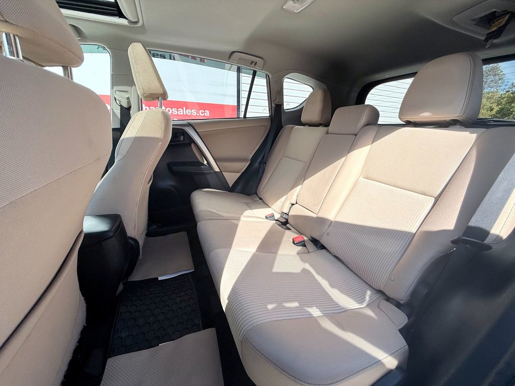 2013 Toyota RAV4 XLE | AWD, Sunroof, Rear Camera, FM/CD/Bluetooth in COLDBROOK, Nova Scotia - 23 - w1024h768px