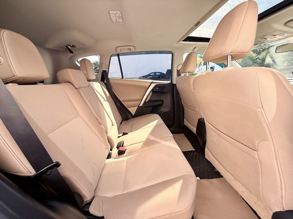 2013 Toyota RAV4 XLE | AWD, Sunroof, Rear Camera, FM/CD/Bluetooth in COLDBROOK, Nova Scotia - 26 - w1024h768px