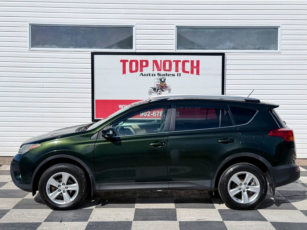 2013 Toyota RAV4 XLE | AWD, Sunroof, Rear Camera, FM/CD/Bluetooth in COLDBROOK, Nova Scotia - 29 - w1024h768px