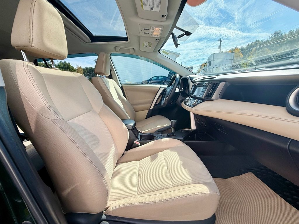 2013 Toyota RAV4 XLE | AWD, Sunroof, Rear Camera, FM/CD/Bluetooth in COLDBROOK, Nova Scotia - 28 - w1024h768px