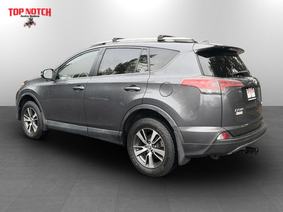 2018 Toyota RAV4 LE, keyless entry, Cruise control, Bluetooth in COLDBROOK, Nova Scotia - 3 - w1024h768px