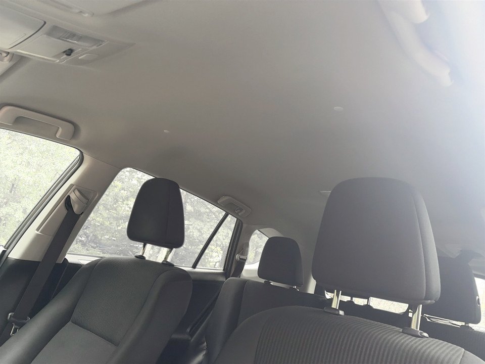 2018 Toyota RAV4 LE, keyless entry, Cruise control, Bluetooth in COLDBROOK, Nova Scotia - 8 - w1024h768px