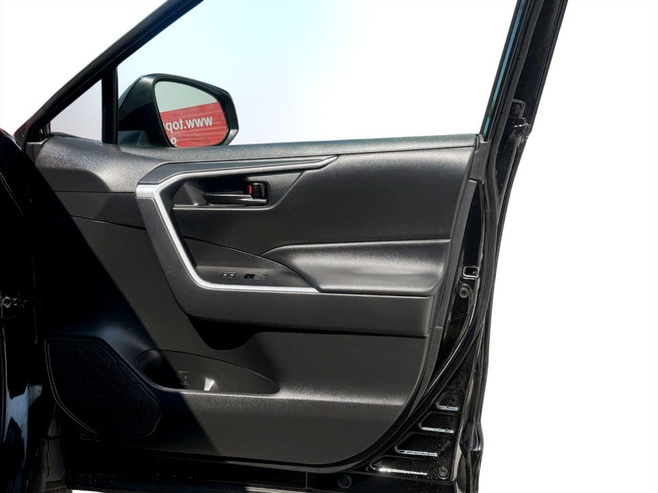 2023 Toyota RAV4 LE, keyless entry, Cruise control, Bluetooth in Kentville, Nova Scotia - 18 - w1024h768px