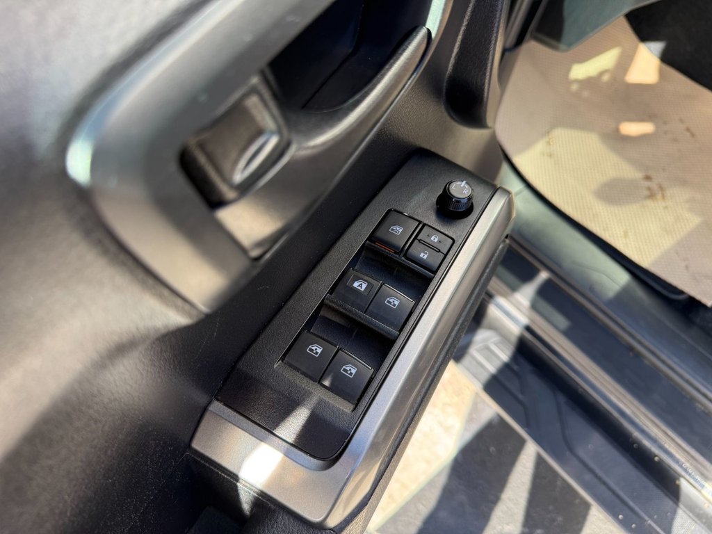 2020 Toyota Tacoma 4x4 Double Cab | Safety Assist | Bluetooth Enabled in COLDBROOK, Nova Scotia - 7 - w1024h768px