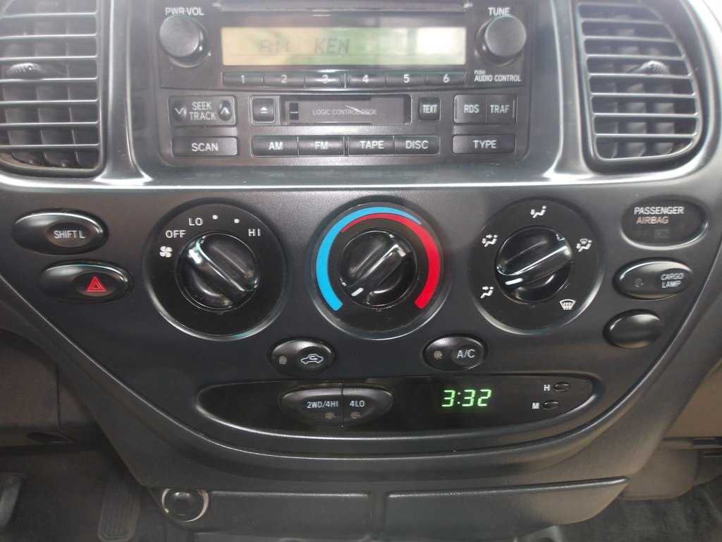 2005 Toyota Tundra SR5 - CD Player, 4WD, Power Windows in Kentville, Nova Scotia - 12 - w1024h768px